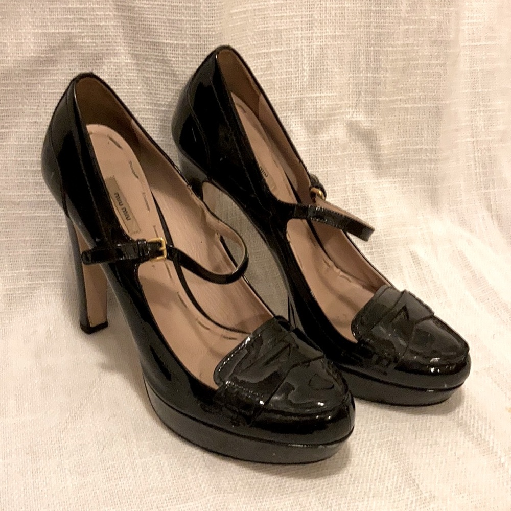 Miu Miu patent leather black heels